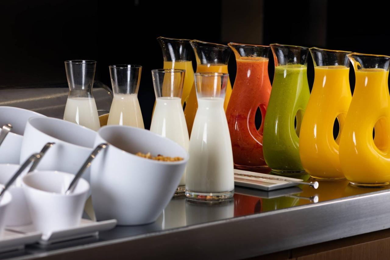 Ac Hotel Madrid Feria By Marriott Extérieur photo