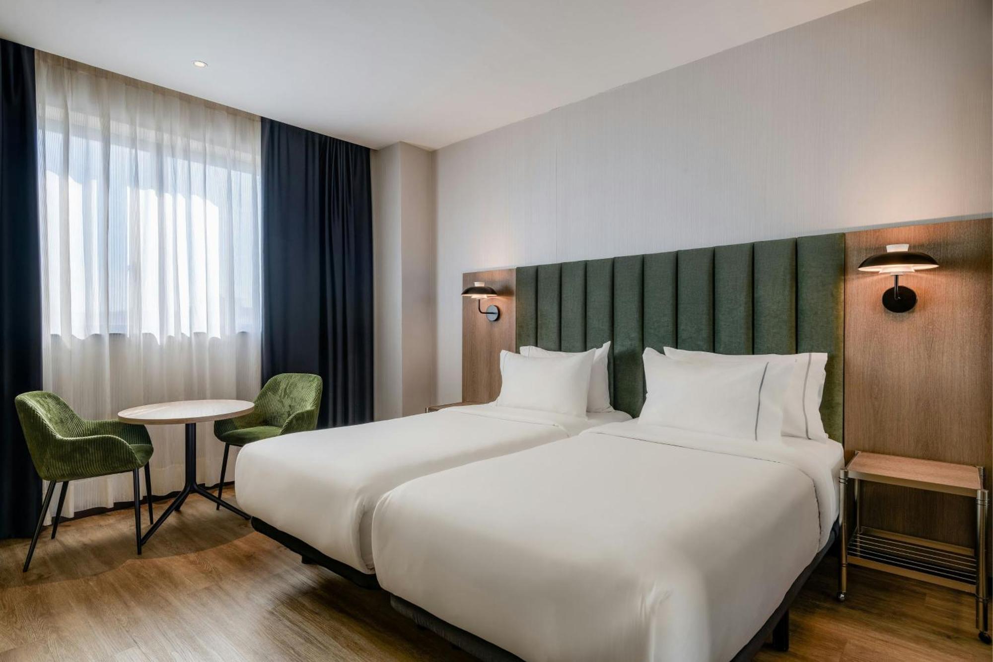 Ac Hotel Madrid Feria By Marriott Extérieur photo