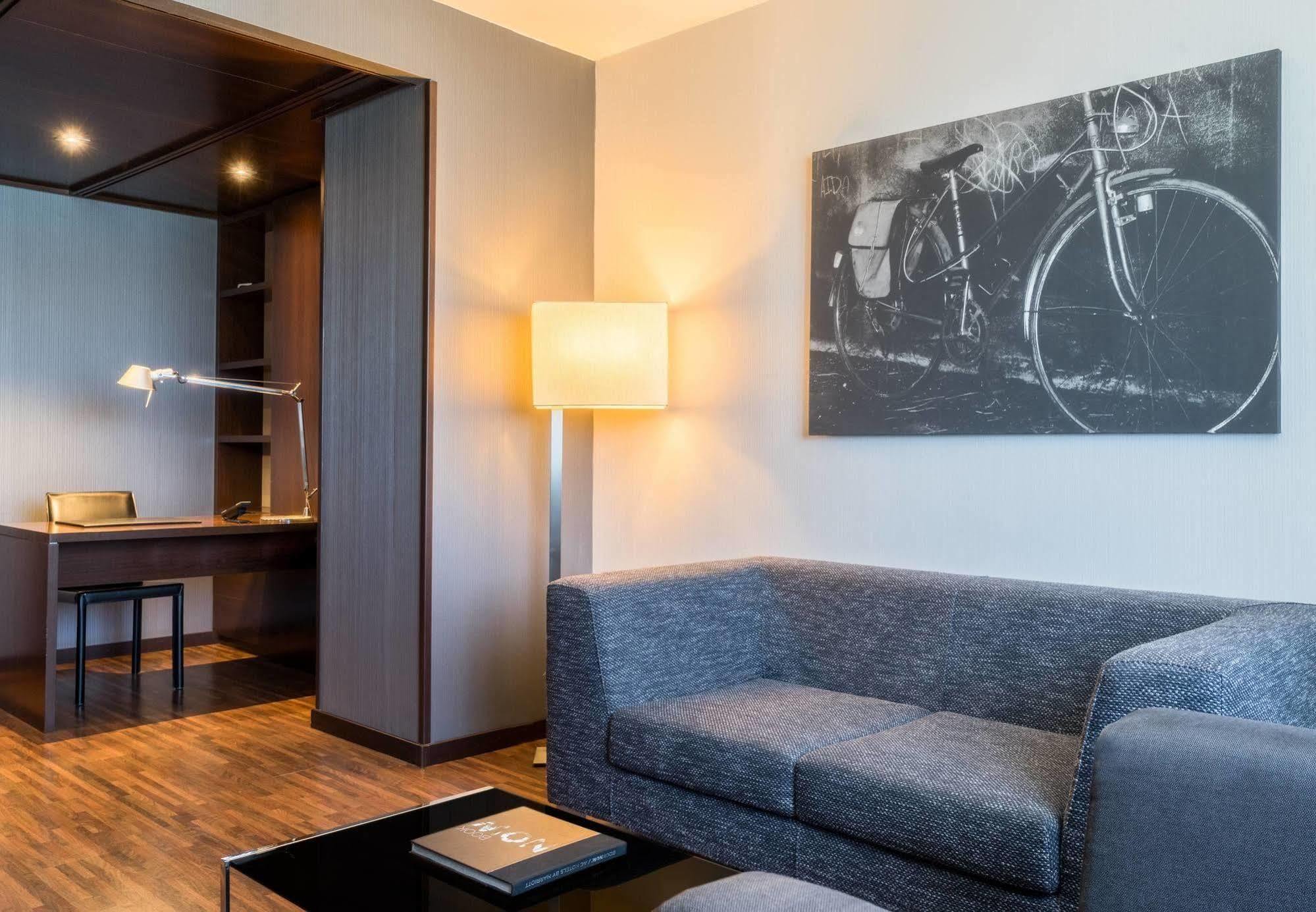 Ac Hotel Madrid Feria By Marriott Extérieur photo